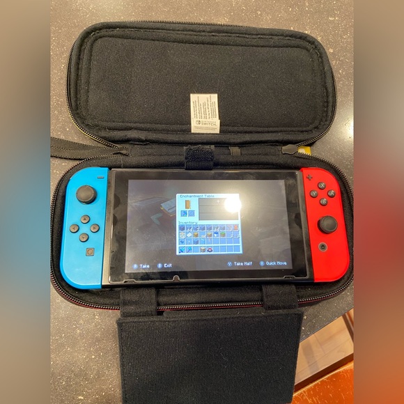 Super Mario Nintendo Switch Case ONLY (Switch not incl) - Picture 3 of 9